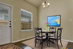 343-345 Emma Dr, New Braunfels, TX 78130 - Photo 6