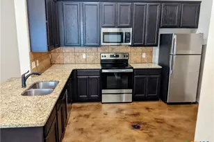 343-345 Emma Dr, New Braunfels, TX 78130 - Photo 8