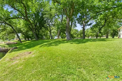 1242 Ervendberg Avenue #Lot 1, New Braunfels, TX 78130 - Photo 8
