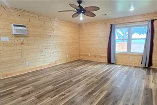 110 Live Oak St, Gonzales, TX 78629 - Photo 24