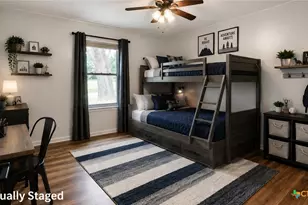 110 Live Oak St, Gonzales, TX 78629 - Photo 12