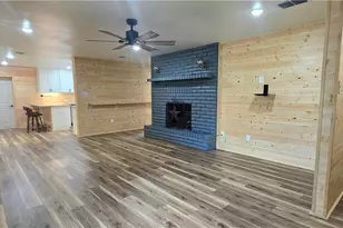 110 Live Oak St, Gonzales, TX 78629 - Photo 22
