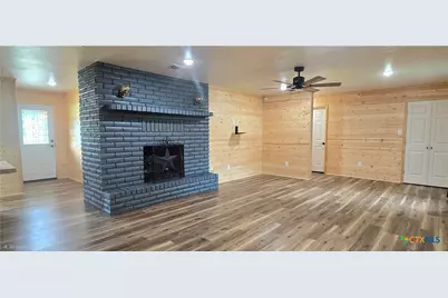 110 Live Oak Street, Gonzales, TX 78629 - Photo 20
