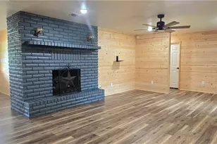 110 Live Oak St, Gonzales, TX 78629 - Photo 20