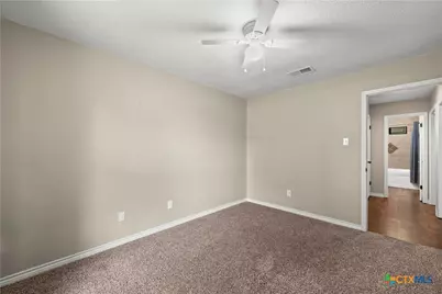 8827 E Highway 190, Lampasas, TX 76550 - Photo 16