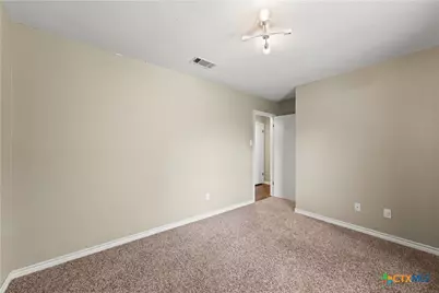 8827 E Highway 190, Lampasas, TX 76550 - Photo 10