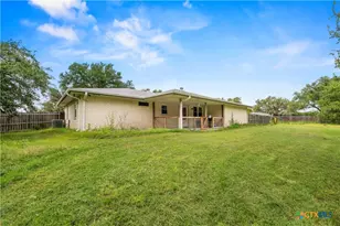 8827 E Hwy 190, Lampasas, TX 76550 - Photo 6