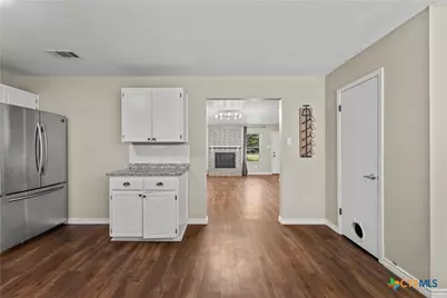 8827 E Highway 190, Lampasas, TX 76550 - Photo 26