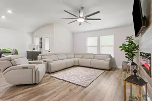 4018 Hayes Ct, Belton, TX 76513 - Photo 6
