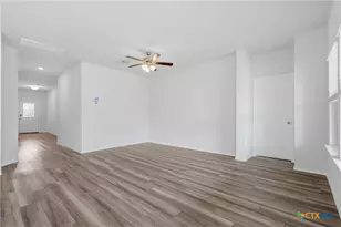 1310 Prospector Trl, Harker Heights, TX 76548 - Photo 4