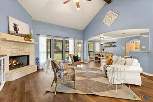 1353 Hunter's Ct, Seguin, TX 78155 - Photo 6