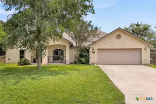 1353 Hunter's Ct, Seguin, TX 78155 - Photo 1