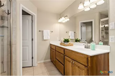 1353 Hunters Court, Seguin, TX 78155 - Photo 12