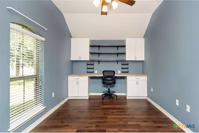 1353 Hunters Court, Seguin, TX 78155 - Photo 14
