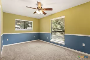 1353 Hunter's Ct, Seguin, TX 78155 - Photo 18