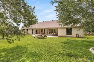 1353 Hunter's Ct, Seguin, TX 78155 - Photo 20