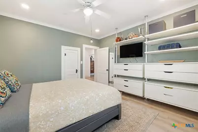 208 S Spring Street, Lampasas, TX 76550 - Photo 22