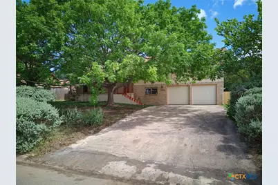1702 Susan Drive, Kerrville, TX 78028 - Photo 6
