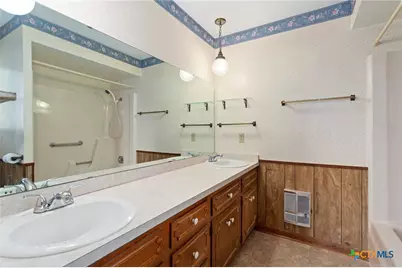 1702 Susan Drive, Kerrville, TX 78028 - Photo 32