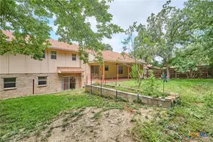 1702 Susan Dr, Kerrville, TX 78028 - Photo 44
