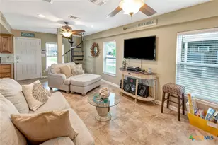 611 W Tyler Ave, Port O'Connor, TX 77982 - Photo 6