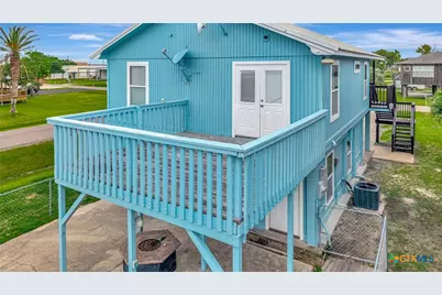 611 W Tyler Avenue, Port O'Connor, TX 77982 - Photo 20
