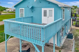 611 W Tyler Ave, Port O'Connor, TX 77982 - Photo 20