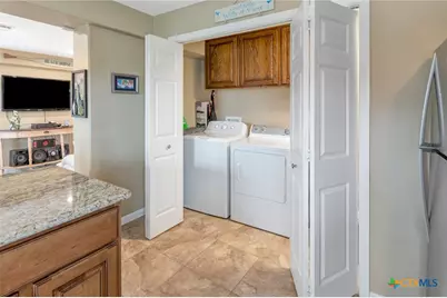 611 W Tyler Avenue, Port O'Connor, TX 77982 - Photo 10