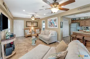 611 W Tyler Ave, Port O'Connor, TX 77982 - Photo 4