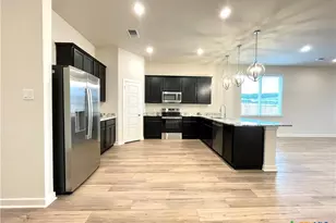 334 Pathfinder Dr, Copperas Cove, TX 76522 - Photo 6