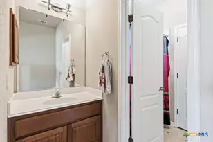 2460 James Agee Dr, Schertz, TX 78154 - Photo 22
