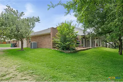68 Richland Drive, Belton, TX 76513 - Photo 4