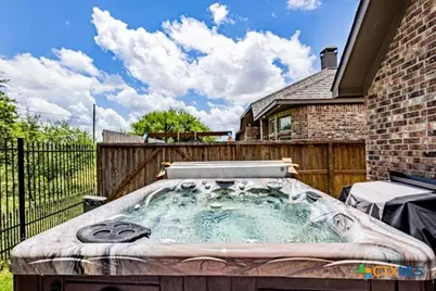 2620 Malboona Mews Drive, New Braunfels, TX 78132 - Photo 32