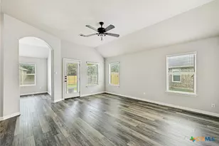 1441 Rainbow Parke Dr, Round Rock, TX 78665 - Photo 14