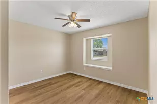 5905 Dan Dr, Killeen, TX 76543 - Photo 10