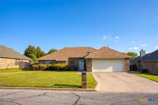1815 Diana Ln, Harker Heights, TX 76548 - Photo 2