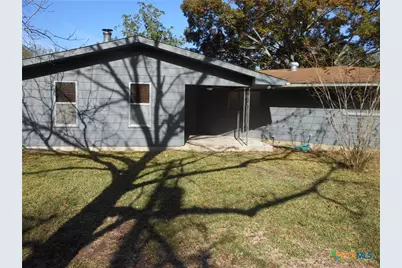 1441 Robin Lane, Seguin, TX 78155 - Photo 10