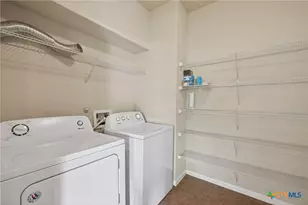 918 Lauren St, New Braunfels, TX 78130 - Photo 30