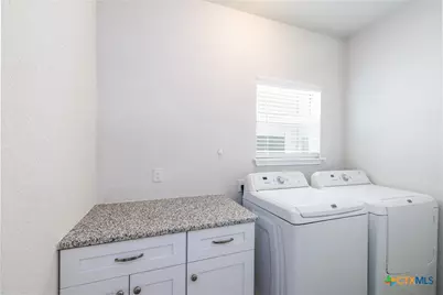 9138 Windgarden Circle, Windcrest, TX 78239 - Photo 24