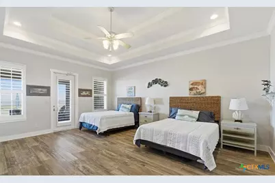 125 Dockside Dr, Rockport, TX 78382 - Photo 12