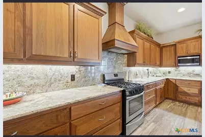 125 Dockside Dr, Rockport, TX 78382 - Photo 10