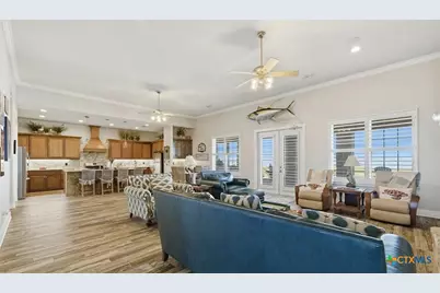 125 Dockside Dr, Rockport, TX 78382 - Photo 4