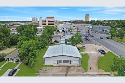 14 N 10th Street, Temple, TX 76501 - Photo 2