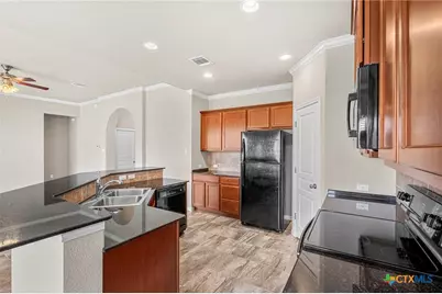 608 Wyndcrest Drive, Temple, TX 76502 - Photo 6
