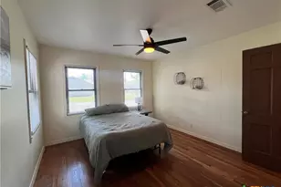 1519 S 43rd St, Temple, TX 76504 - Photo 24