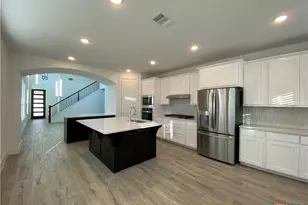 1032 Easy Gruene, New Braunfels, TX 78130 - Photo 4