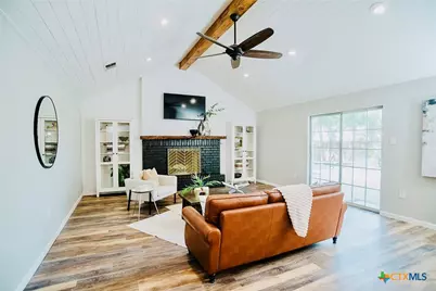 145 Bobwhite Trail, Seguin, TX 78155 - Photo 2