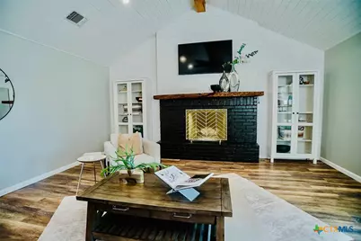 145 Bobwhite Trail, Seguin, TX 78155 - Photo 4