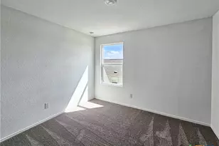 805 Riviera Ct, Seguin, TX 78155 - Photo 16