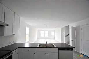 3812 Far Horizon, Seguin, TX 78155 - Photo 6